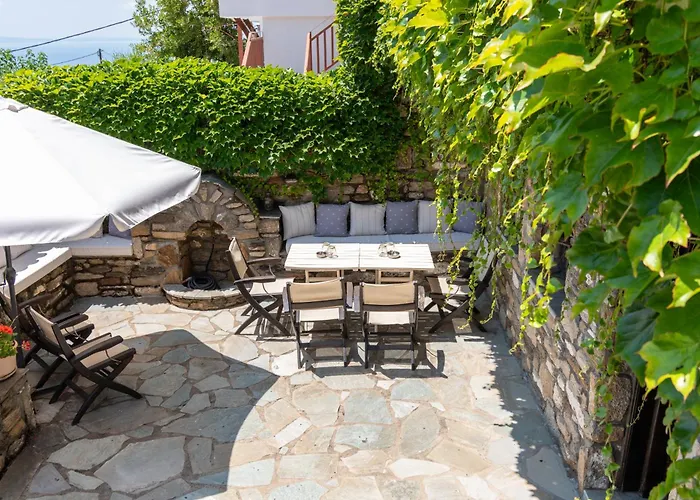 Pensión Oreiades 4*