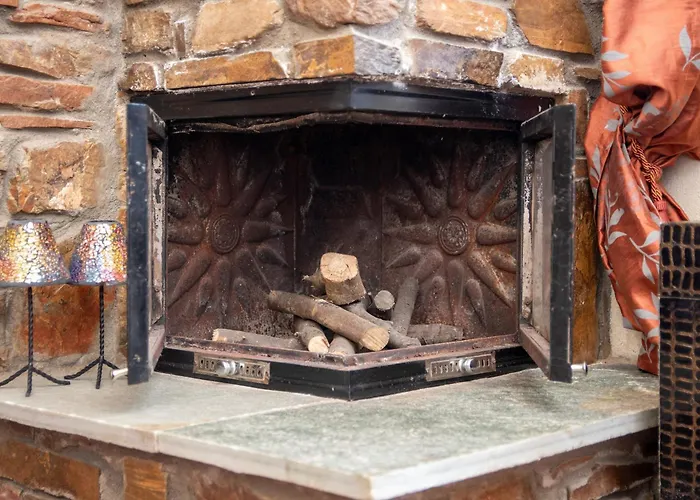 Oreiades Pensión 4*