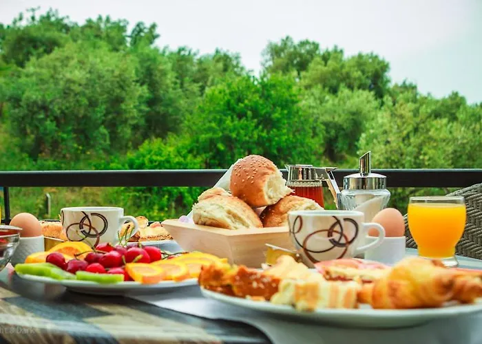 Oreiades Pensión Parthenón