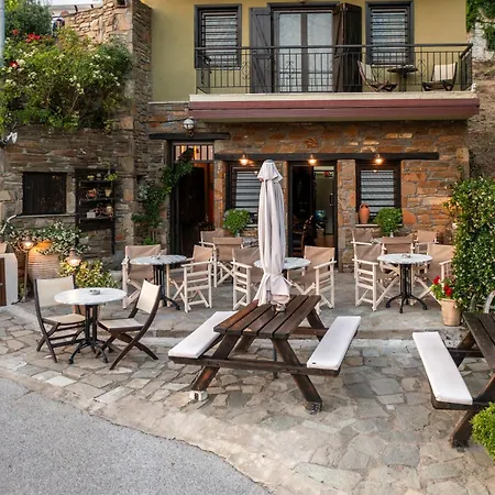 Guest house Oreiades Guesthouse