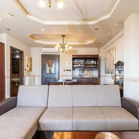 Oreiades Guesthouse 4*