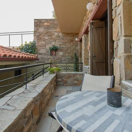 Guest house Oreiades Guesthouse 4*