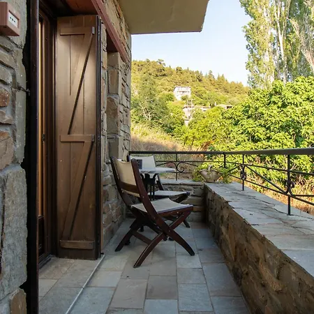 Guest house Oreiades Guesthouse Parthenon