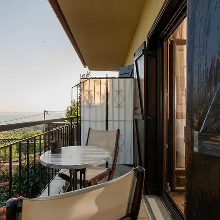 Oreiades Guesthouse 4*