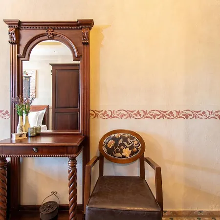 Oreiades Guesthouse Parthenon