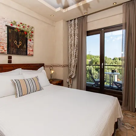 Oreiades 4* Parthenónasz