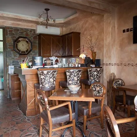 Oreiades Parthenónasz